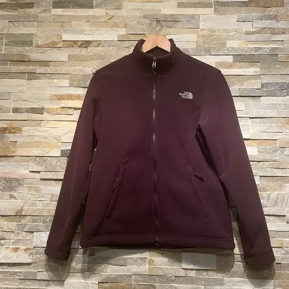 The North Face Women’s M Fleece Jacket | Plum Full Zip Outdoor Layer NWOT - Picture 10 of 10